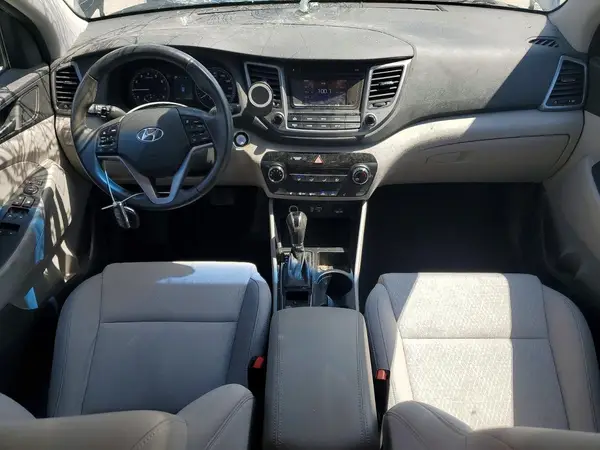 KM8J3CA22HU398468 2017 HYUNDAI TUCSON - Image 8