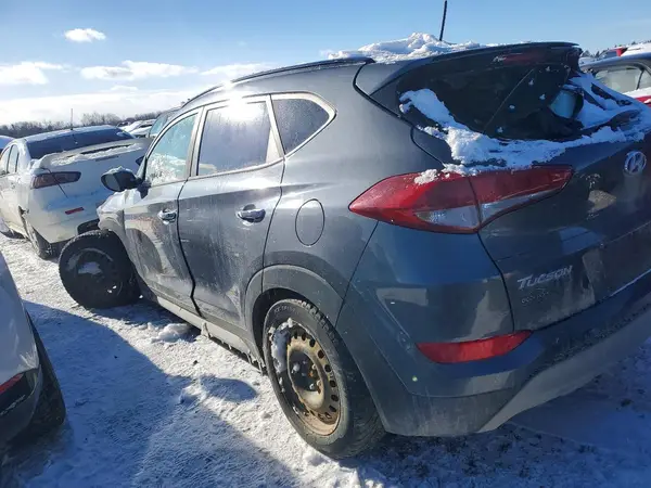 KM8J3CA22HU424678 2017 HYUNDAI TUCSON - Image 2