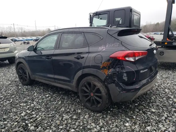 KM8J3CA22HU449452 2017 HYUNDAI TUCSON - Image 2
