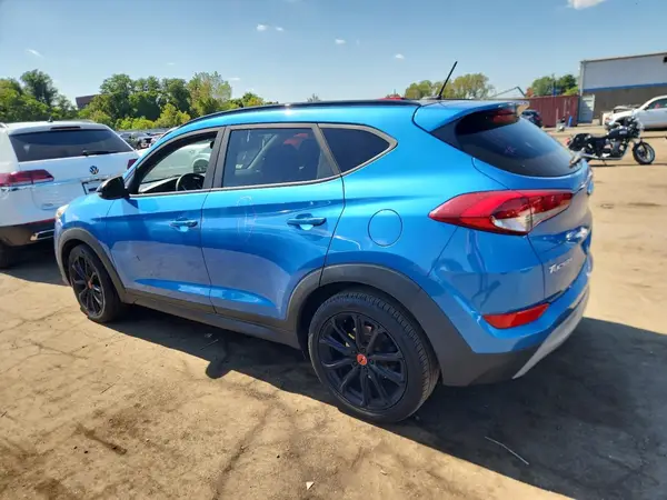KM8J3CA22HU464534 2017 HYUNDAI TUCSON - Image 2