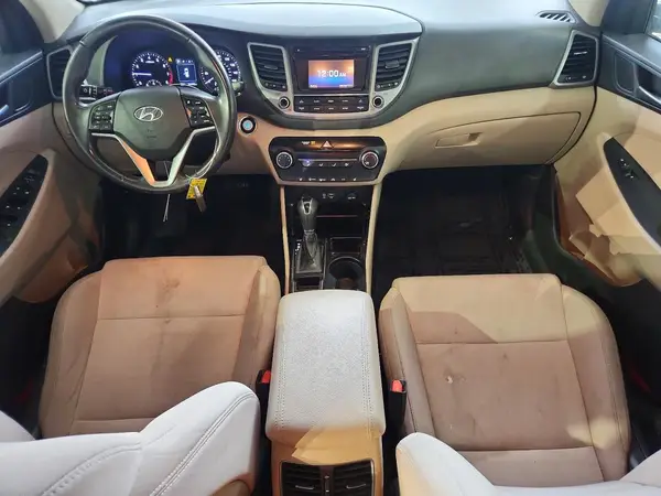 KM8J3CA22HU464825 2017 HYUNDAI TUCSON - Image 8