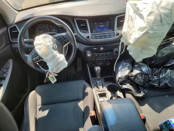 KM8J3CA22HU494522 2017 HYUNDAI TUCSON - Image 8