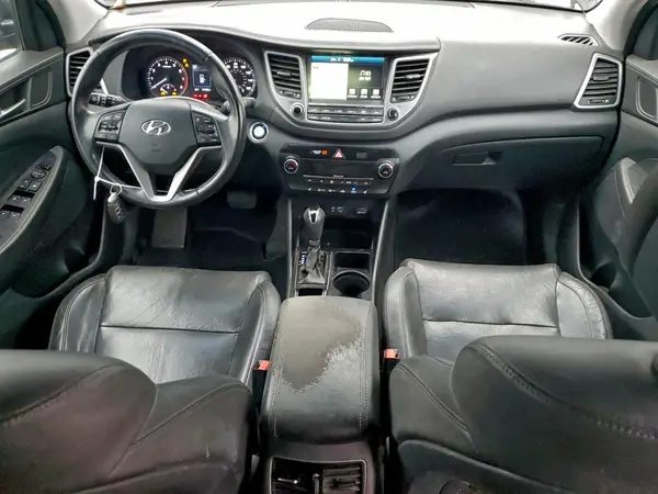 KM8J3CA22HU507978 2017 HYUNDAI TUCSON - Image 8
