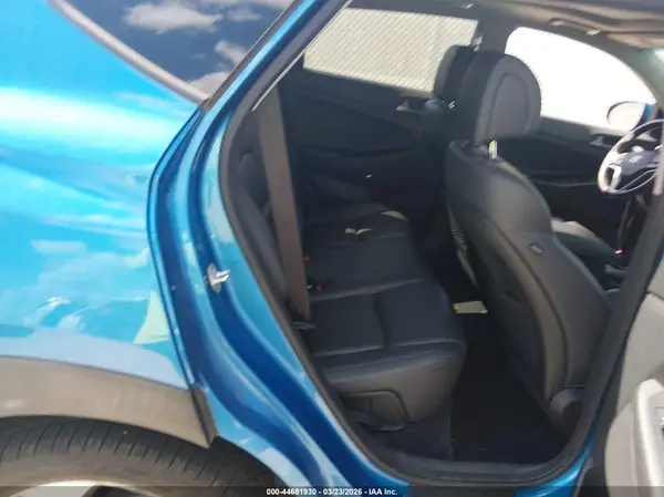 KM8J3CA22HU530712 2017 HYUNDAI TUCSON - Image 8