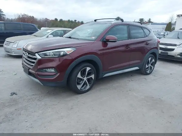 KM8J3CA22HU531388 2017 HYUNDAI TUCSON - Image 2