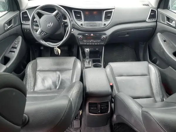 KM8J3CA22HU533853 2017 HYUNDAI TUCSON - Image 8