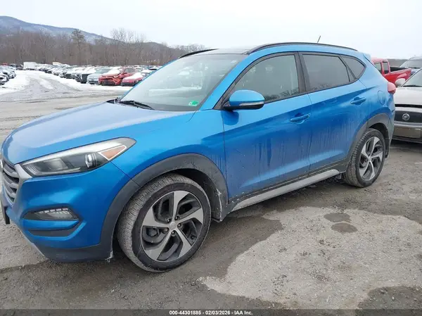 KM8J3CA22HU554539 2017 HYUNDAI TUCSON - Image 2