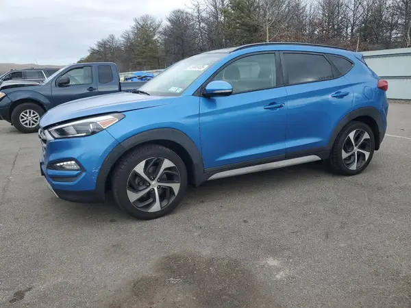 KM8J3CA22HU555495 2017 HYUNDAI TUCSON - Image 1