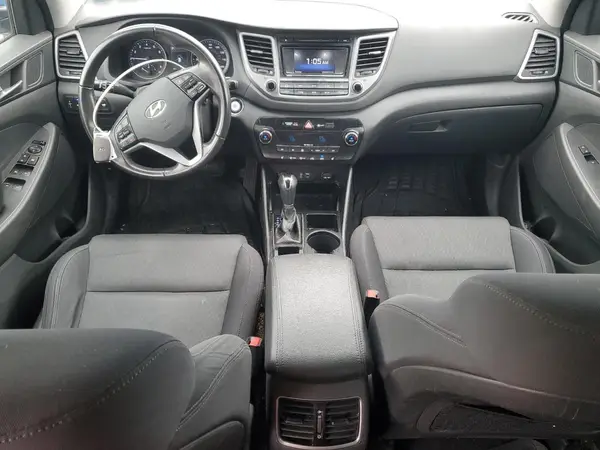 KM8J3CA22HU555495 2017 HYUNDAI TUCSON - Image 8