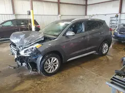 KM8J3CA22HU574614 2017 HYUNDAI TUCSON