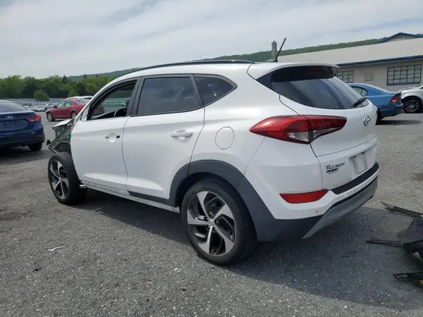 KM8J3CA22HU580848 2017 HYUNDAI TUCSON - Image 2