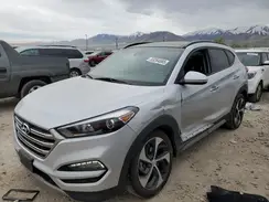 KM8J3CA22HU581594 2017 HYUNDAI TUCSON