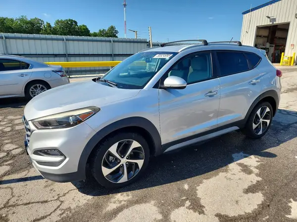 KM8J3CA22HU584494 2017 HYUNDAI TUCSON - Image 1