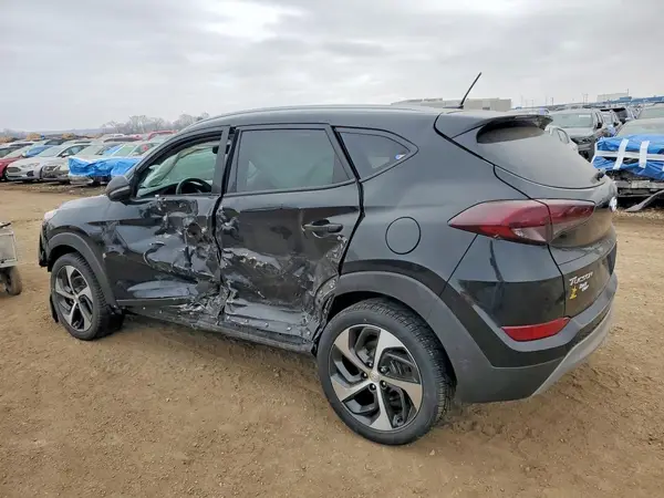 KM8J3CA22HU589310 2017 HYUNDAI TUCSON - Image 2