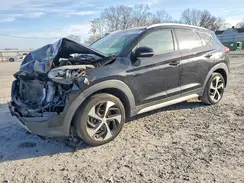 KM8J3CA22HU595575 2017 HYUNDAI TUCSON