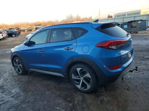 KM8J3CA22JU605897 2018 HYUNDAI TUCSON - Image 2