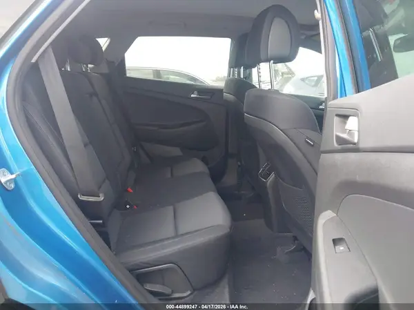 KM8J3CA22JU624532 2018 HYUNDAI TUCSON - Image 8