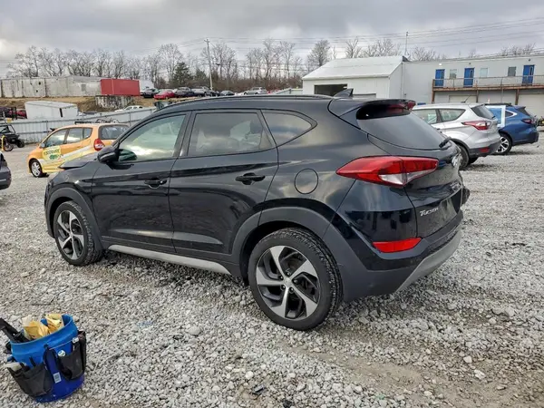 KM8J3CA22JU649169 2018 HYUNDAI TUCSON - Image 2
