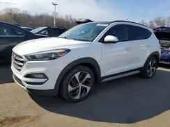 KM8J3CA22JU665887 2018 HYUNDAI TUCSON