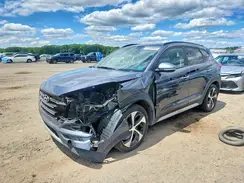 KM8J3CA22JU682916 2018 HYUNDAI TUCSON