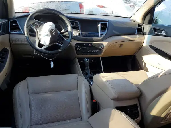 KM8J3CA22JU707314 2018 HYUNDAI TUCSON - Image 8