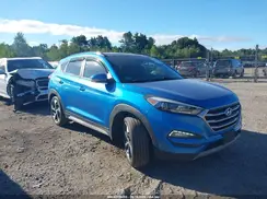 KM8J3CA22JU724601 2018 HYUNDAI TUCSON