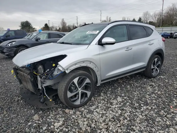 KM8J3CA22JU793708 2018 HYUNDAI TUCSON - Image 1