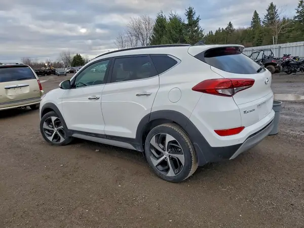 KM8J3CA22JU809566 2018 HYUNDAI TUCSON - Image 2