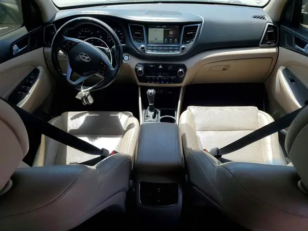 KM8J3CA23GU030735 2016 HYUNDAI TUCSON - Image 8