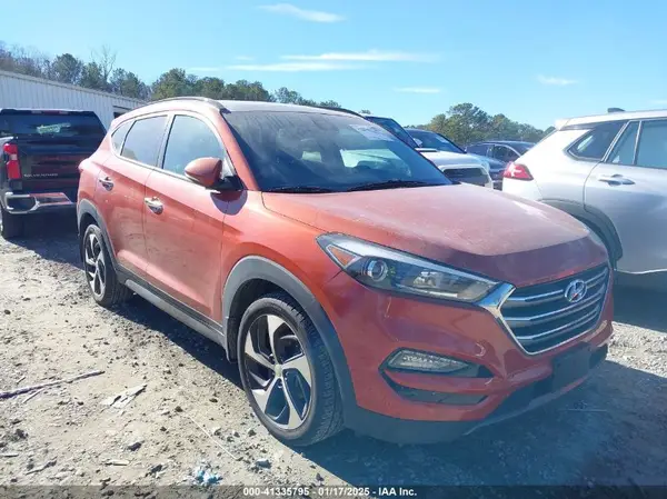 KM8J3CA23GU031304 2016 HYUNDAI TUCSON - Image 1