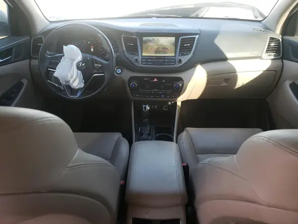 KM8J3CA23GU033392 2016 HYUNDAI TUCSON - Image 8