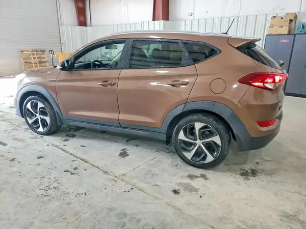 KM8J3CA23GU044120 2016 HYUNDAI TUCSON - Image 2