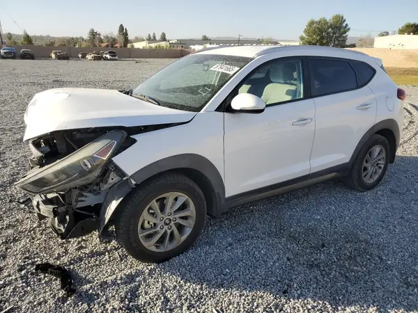 KM8J3CA23GU051570 2016 HYUNDAI TUCSON - Image 1