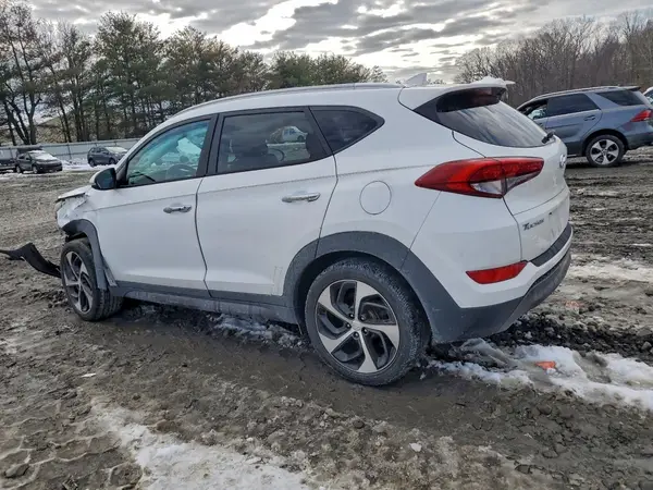KM8J3CA23GU051942 2016 HYUNDAI TUCSON - Image 2