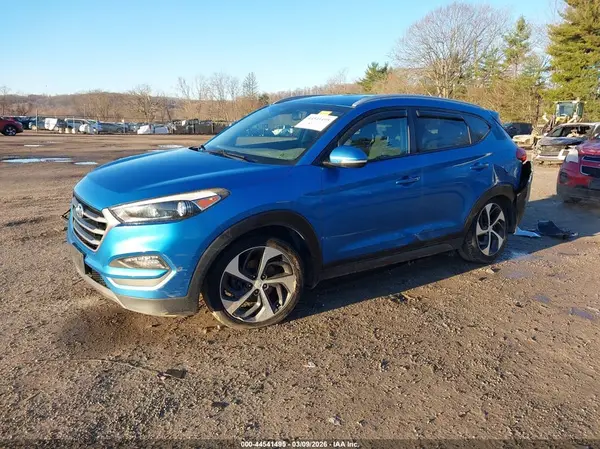 KM8J3CA23GU056977 2016 HYUNDAI TUCSON - Image 2