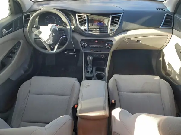 KM8J3CA23GU062245 2016 HYUNDAI TUCSON - Image 8