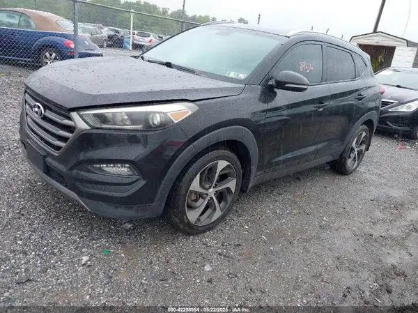 KM8J3CA23GU072936 2016 HYUNDAI TUCSON - Image 2