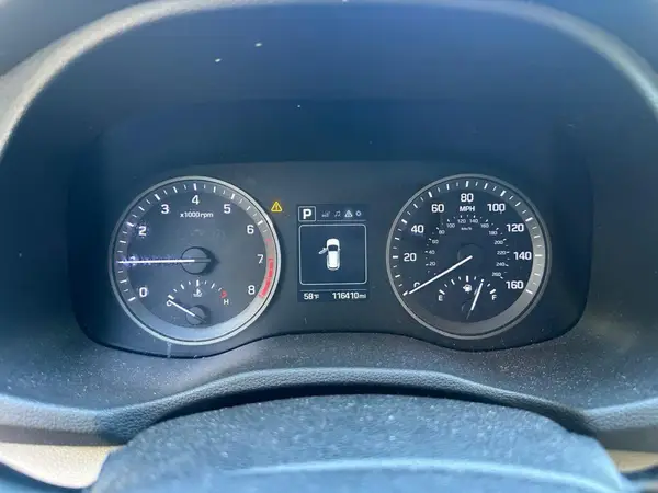 KM8J3CA23GU090255 2016 HYUNDAI TUCSON - Image 8