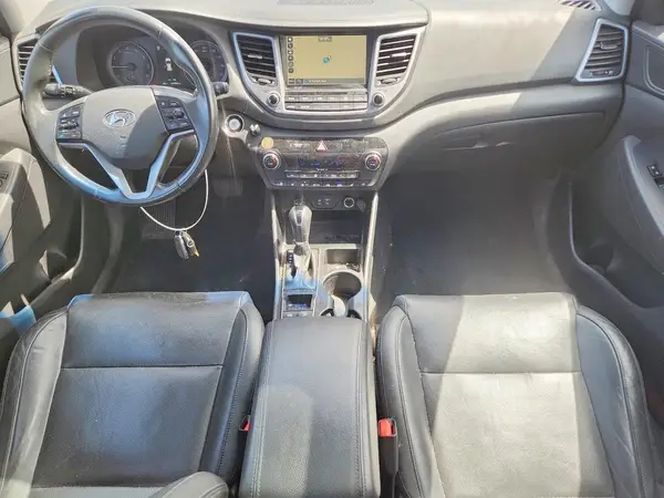 KM8J3CA23GU105644 2016 HYUNDAI TUCSON - Image 8