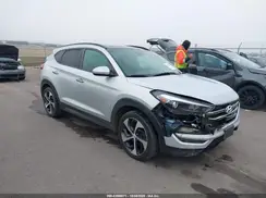 KM8J3CA23GU105935 2016 HYUNDAI TUCSON
