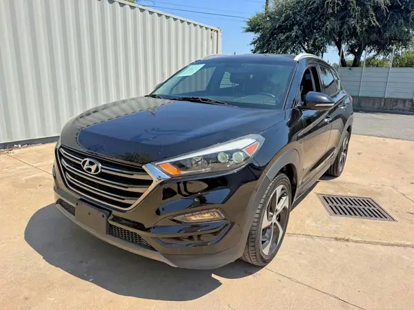 KM8J3CA23GU106907 2016 HYUNDAI TUCSON - Image 2