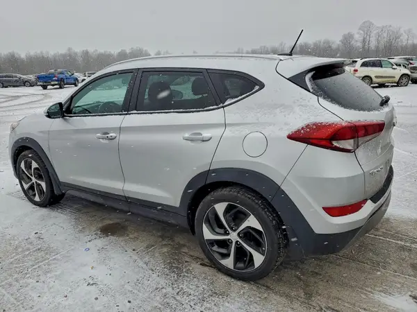 KM8J3CA23GU117728 2016 HYUNDAI TUCSON - Image 2