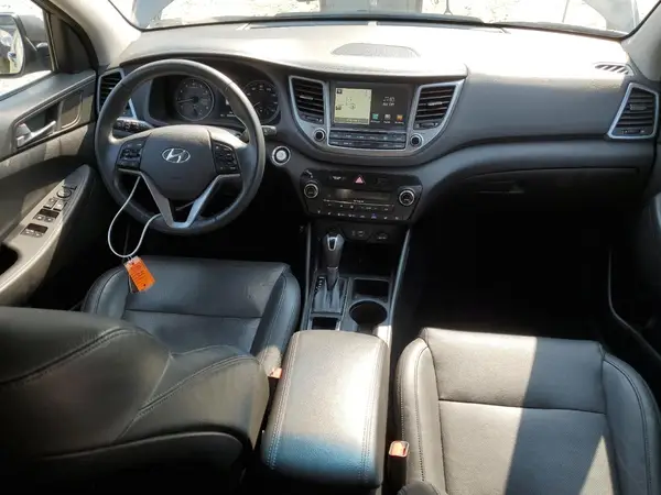 KM8J3CA23GU124291 2016 HYUNDAI TUCSON - Image 8