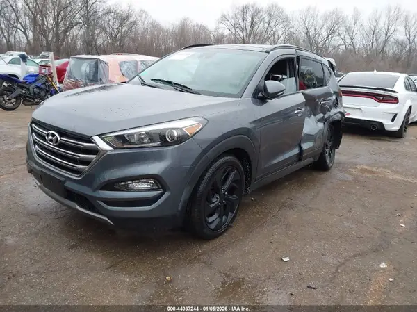 KM8J3CA23GU129099 2016 HYUNDAI TUCSON - Image 2