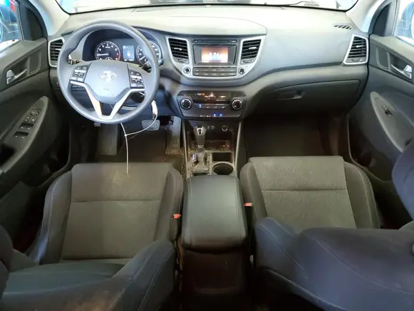 KM8J3CA23GU157517 2016 HYUNDAI TUCSON - Image 8