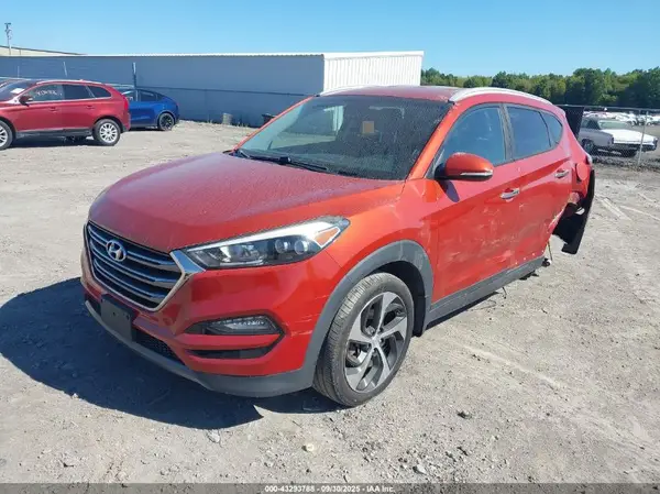 KM8J3CA23GU157856 2016 HYUNDAI TUCSON - Image 2
