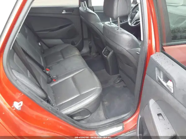 KM8J3CA23GU157856 2016 HYUNDAI TUCSON - Image 8