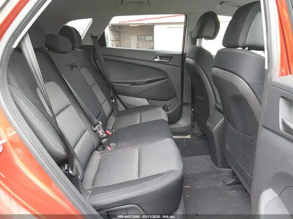KM8J3CA23GU158621 2016 HYUNDAI TUCSON - Image 8