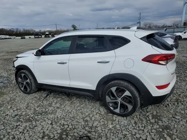 KM8J3CA23GU175760 2016 HYUNDAI TUCSON - Image 2