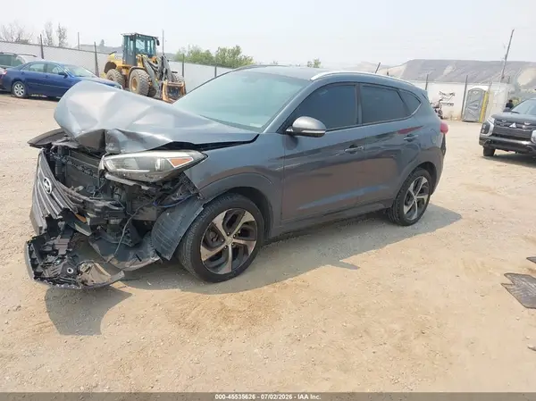 KM8J3CA23GU189271 2016 HYUNDAI TUCSON - Image 2